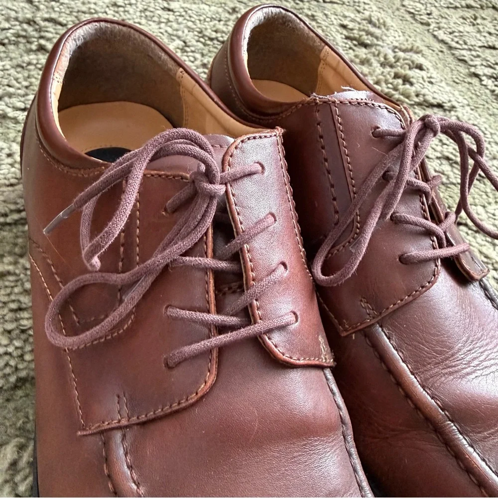 Chaps Men’s Leather Oxford Dress Shoes